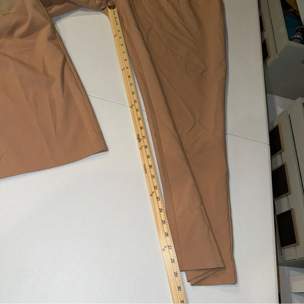 NEW Abercrombie & Fitch Pants 37 /‎ 24 Long Womens Pleated Wide Straight Trouser